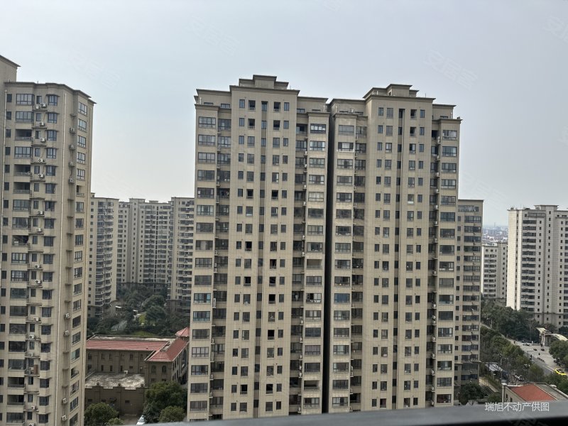 碧桂园湖悦天境花园