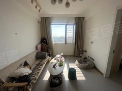 盘锦兴隆台步行街天玺城精装修两室一厅年租,不短租包物业电梯拎包入住随时看房出租房源真实图片