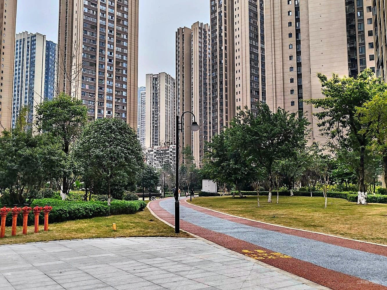 重庆房产网>重庆二手房>万州二手房>万州区观音岩二手房>鸿鸥未来城>