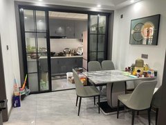 兴化兴化市区市场路英武路精装房2室拎包入住出租房源真实图片