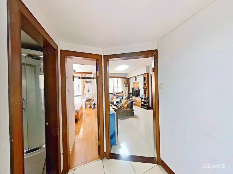 近地铁禾祥东万象城旁 示范盆景小区金庭花园 电梯南北全明3房