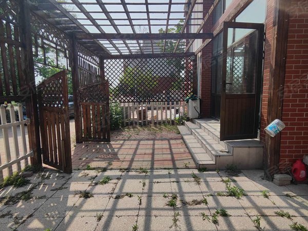 天津西青李七庄育水佳苑ab区育水佳苑别墅 可做办公 可居住 小区环境