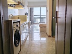 德宏瑞丽瑞京路财富广场 1室1厅1卫出租房源真实图片