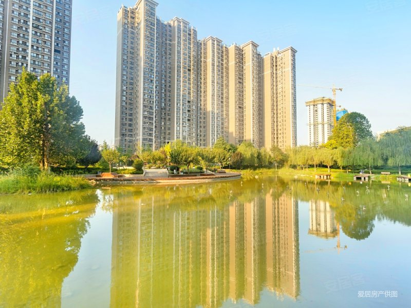 急售汉城路远东一中东尚观湖湖景小区3室2卫南北通透