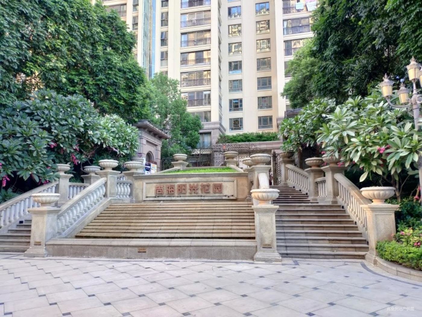 急品房龙光尚海阳光普通住宅这么好的房源抓紧时间哦