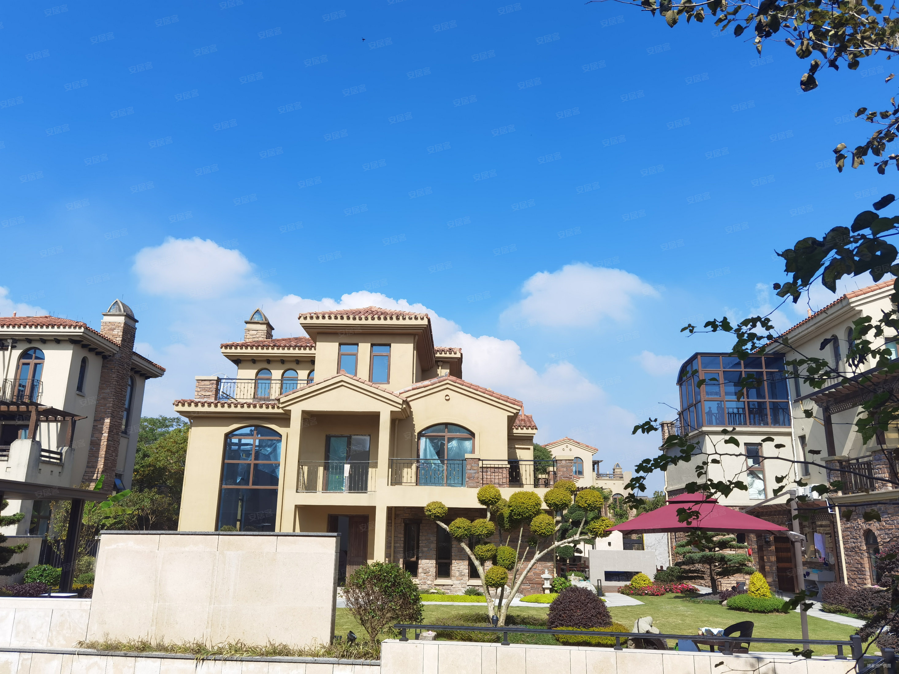 锦豪地产 星星港湾精装修排屋毛坯价格 毛坯价格 夹边套