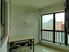 新上上海城小复式简装两室家具家电齐全领包入住随时看房