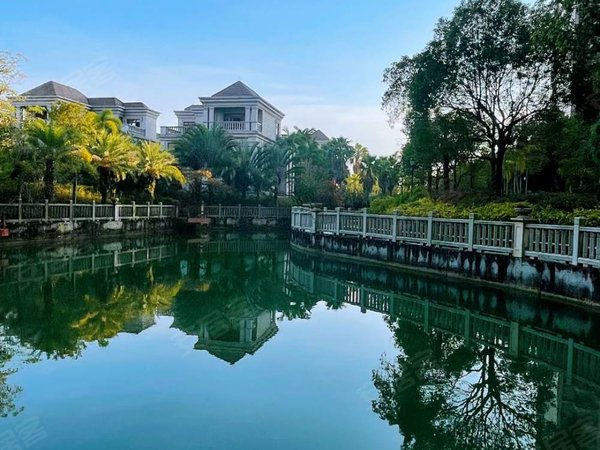 北海银海金海岸天隆三千海天隆三千海,精装全新三室两厅,带超大阳台