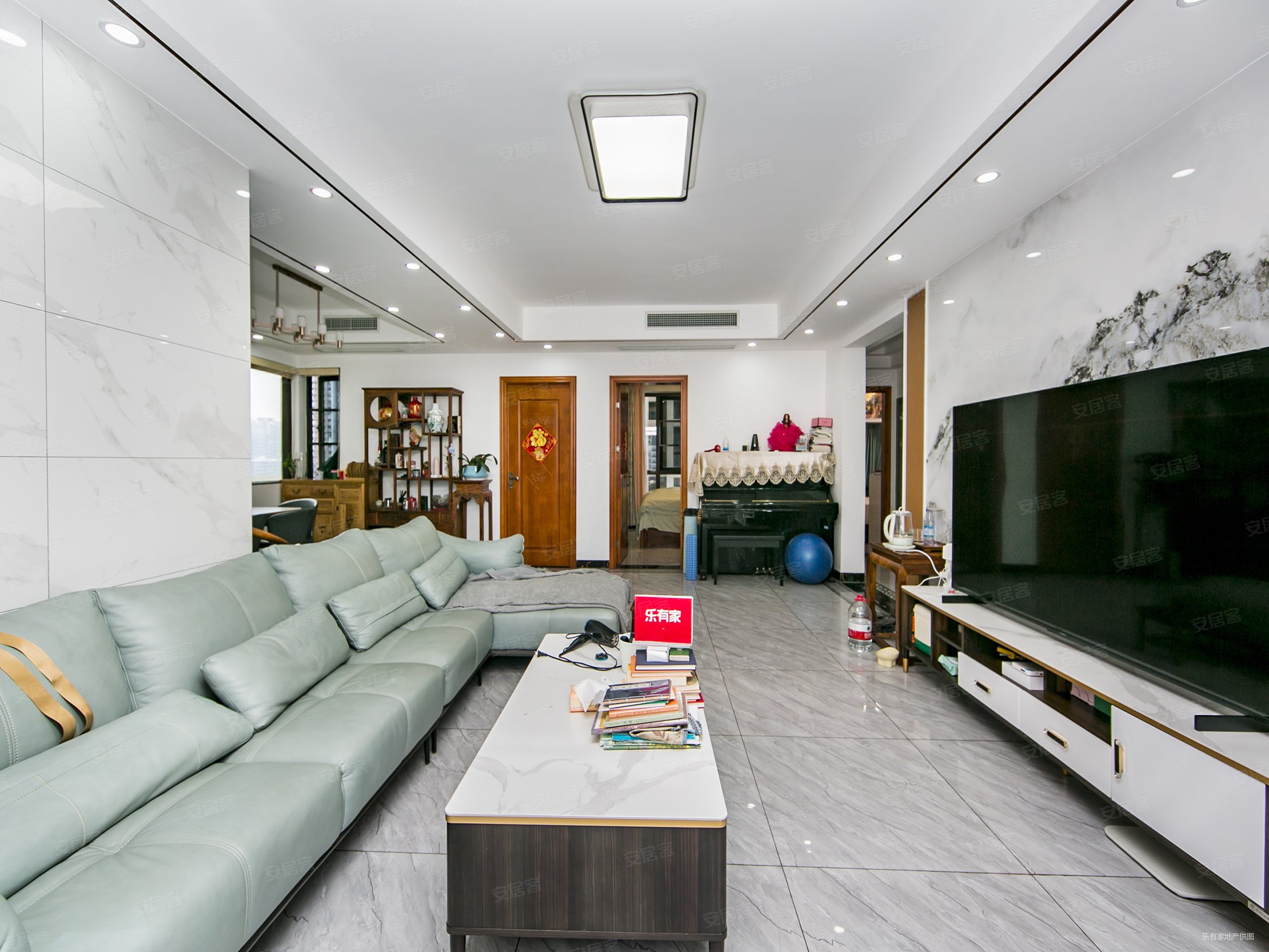 龙华购房版本答案,金亨利二期四房,业主诚心出售,看房方便,金亨利瑜璟