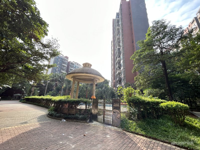 金沙花园电梯房购物方便出行方便南北通透医疗配套成熟