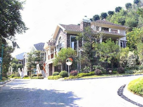 【多图】保利林语山庄(别墅),萝岗租房,独栋别墅 使用600平花园一百多