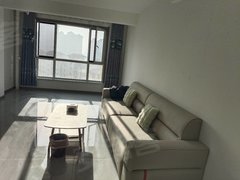 定西安定安定城区福门新天地三室  楼层好采光好  简单家具但干净整洁出租房源真实图片