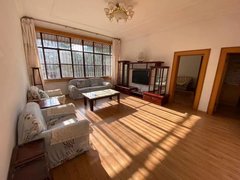 临沧临翔凤翔建和家园118平,三室,家具家电齐全拎包入住,1300月出租房源真实图片