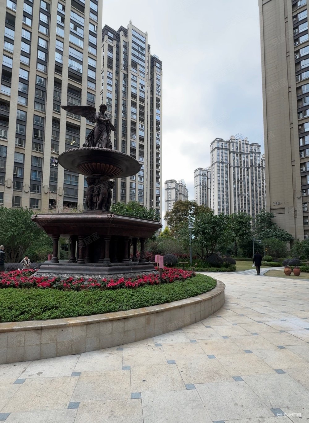 泰禾红誉一期 端头户型 南北通透