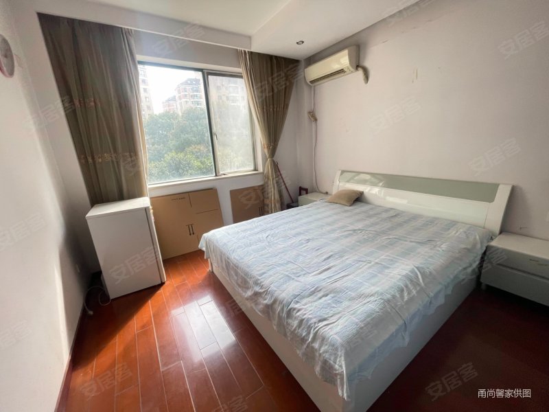 雍景苑电梯房100平156万70年产权商品房