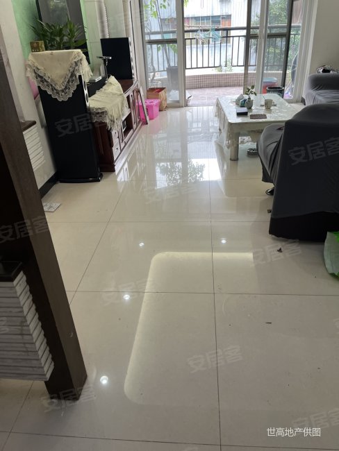 新出 健逸天地 133平 精装三房两卫 随时可以看房