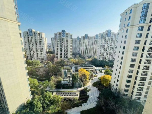 【多图】仁恒西郊花园,徐泾租房,(精耕仁恒费)(260平带花园,地下室,全