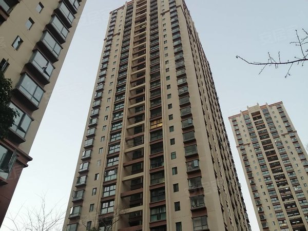 昆明官渡海伦国际海伦国际依云郡无中介费可月付 海乐世界 世纪金源