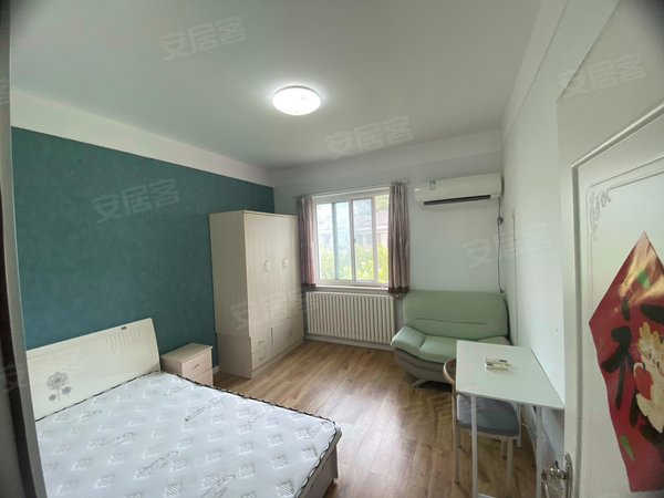 济南高新经十路高新段普利林景山庄汉峪金谷附近林景山庄带电梯南次卧