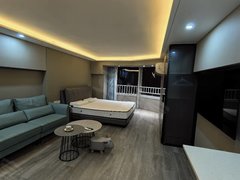 珠海香洲拱北卓凡中心 复式一房一厅 整洁舒服出租房源真实图片