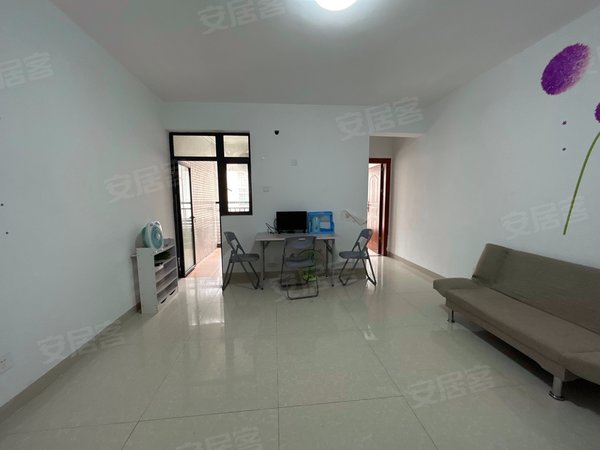 惠州大亚湾西区惠湾花园吾悦广场旁惠湾花园精装1房1厅950,生活便捷