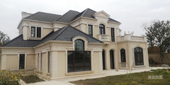 绿城玫瑰园 小独栋别墅 地上两层地下一层 性价比好位置好