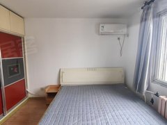 天津河西友谊路天津宾馆旁 电梯房 出门地铁 2350元二室 可月付 送宽带出租房源真实图片