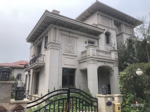郑州碧桂园二期湖光山色别墅