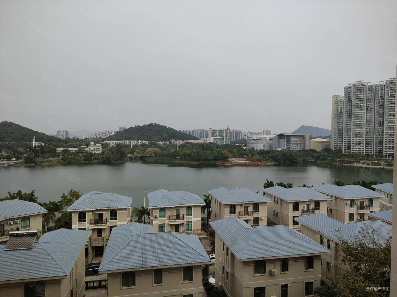 湖景房阳江二中附近御湖花园3房精装修包过户仅60万