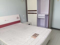 盘锦大洼和谐广场漫步地中海年租一万四包电梯物业,好楼层,家具家电齐全拎包即住出租房源真实图片