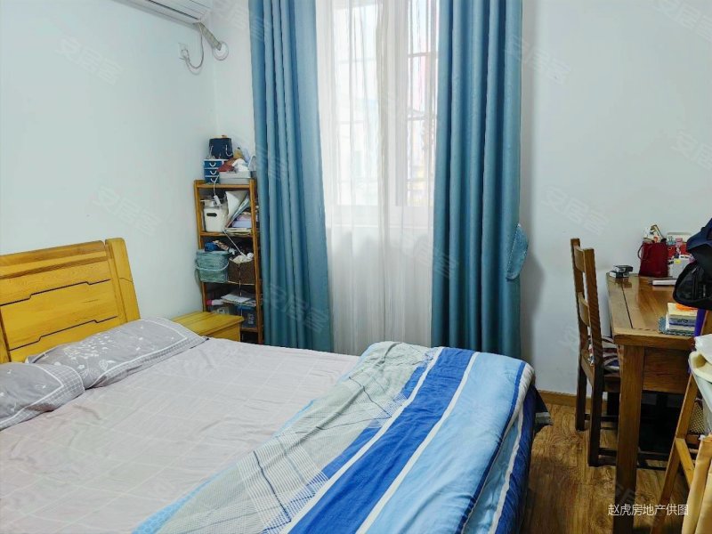 诚售,精装成色新,大套二 户型好客厅带阳台 拎包住,锦花苑(青羊)二手