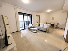 海口龙华世贸国贸万绿园 华润二期东悦府 两房两厅 家电齐全 看房方便出租房源真实图片