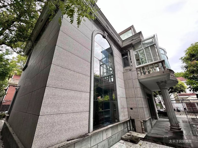 绿苑别墅 交通便利 环境优美 精装好房 临地铁 近医院