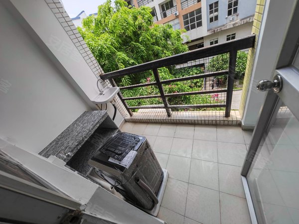 深圳坪山坪山盈富家园盈富家园 1室 39平 电梯房 配套齐全出租房源