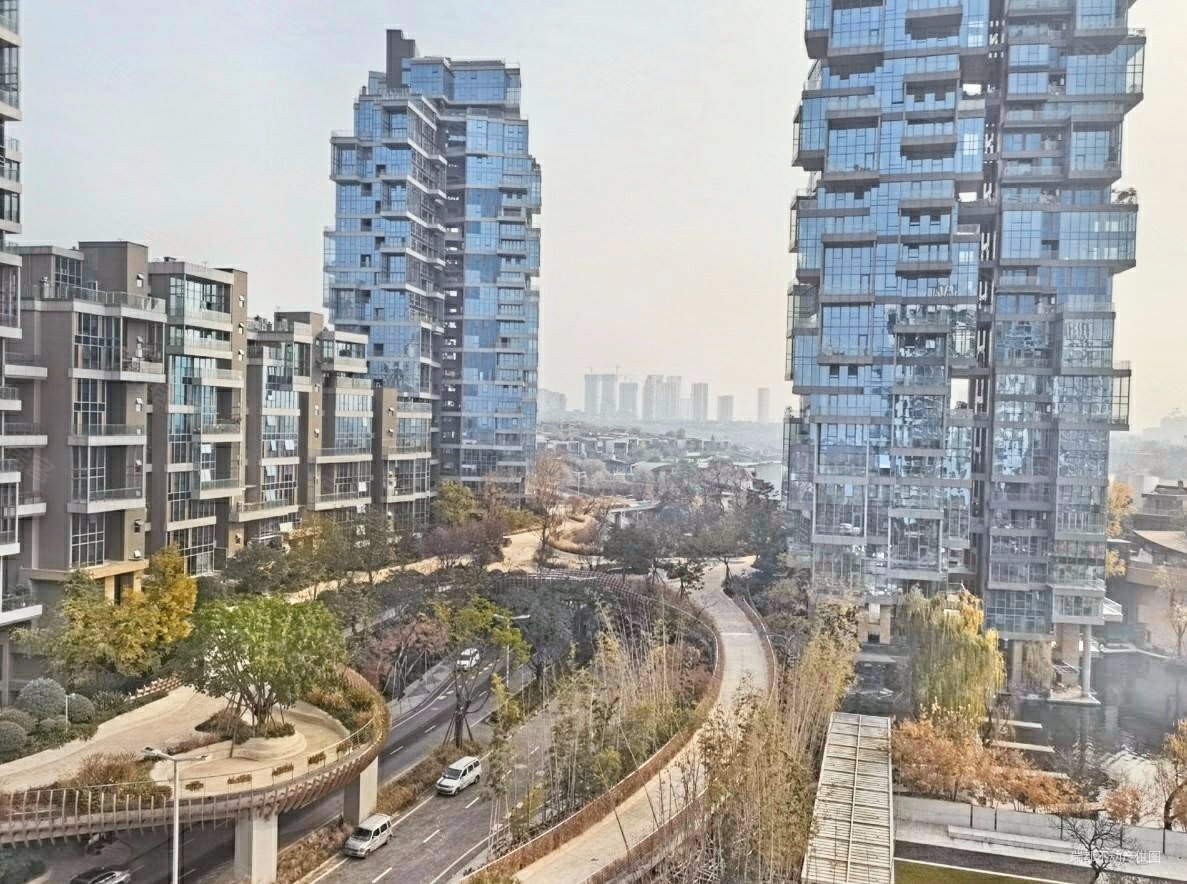 麓湖生态城云龙荟