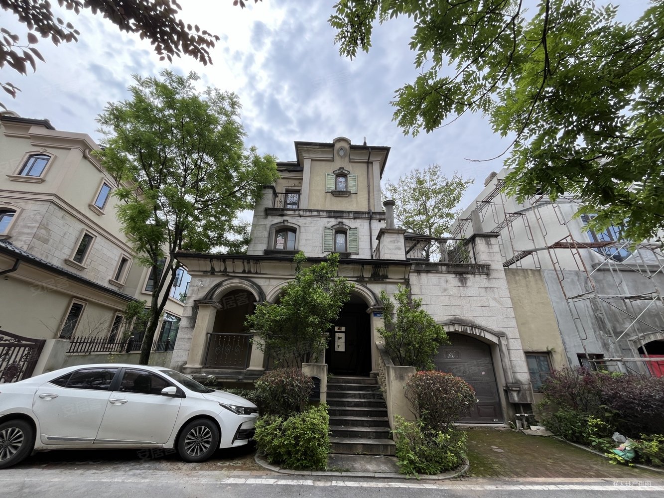 橘郡法式大独栋 外观精致 南北通透 大花园,橘郡礼顿山(别墅)二手房