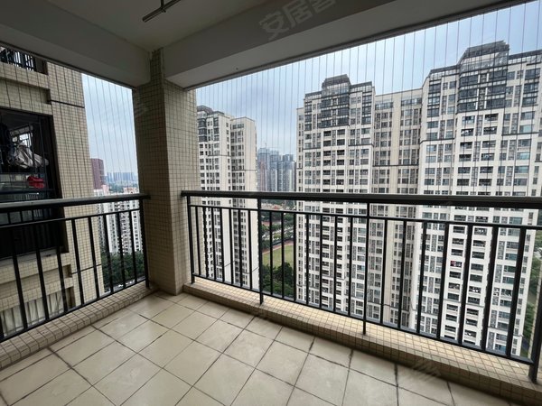 广州黄埔文冲瑞东花园五号线 大沙东 文冲站 独立阳台 室友全男生 可