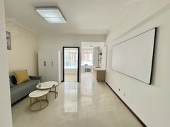 西安高新区软件园短租月付 无中介 科技二路地铁口 整租一室 泰华金茂国际出租房源真实图片