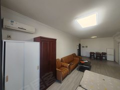 乌海海勃湾碱柜包物业费和取暖年租,顶楼带小院出租房源真实图片