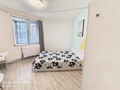 大连中山火车站出门就是三八广场 可短租月付 包网水电 押一付一 南北通透。出租房源真实图片