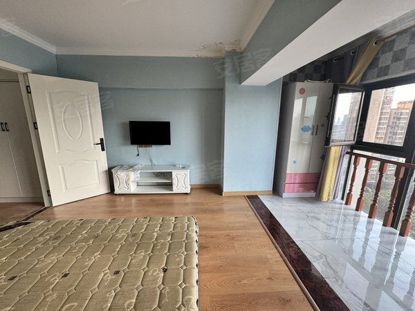 宿迁沭阳沭城街道帝景华府帝景华府复式豪华公寓2200押一付一,带网