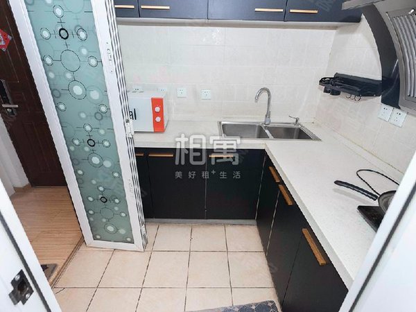 【多图】东华金座,陶然亭租房,我爱我家相寓 牛街东华金座高楼层1居室