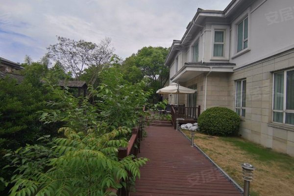 西郊九溪十八岛