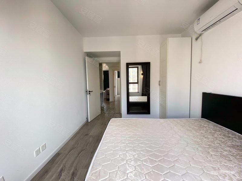 高区景观视野好,南北通透飞机户型,送车位,各付,永业公寓二手房,1950