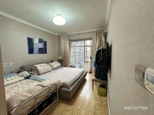 树大院 3室2厅2卫 大横厅设计 宽敞明亮 户型通透,神仙树大院二手房