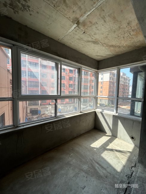 单价2980电梯小高层四室南北通透双阳台采光刺眼随时看房,锦达瑞丰园