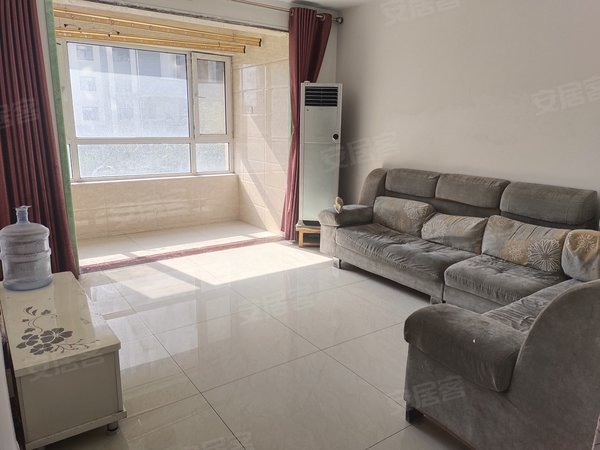 济宁北湖新区许庄街道鸿顺观邸(一期)鸿顺观邸一期,两室1300一个月