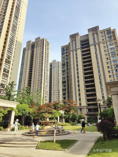 九龙湖畔珑湾花园近地铁交通便利位置好东大九龙湖小区旁