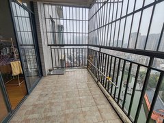 毕节七星关七星关城区急租桂花路和盛阳光电梯房带基本家具家电 看房方便出租房源真实图片