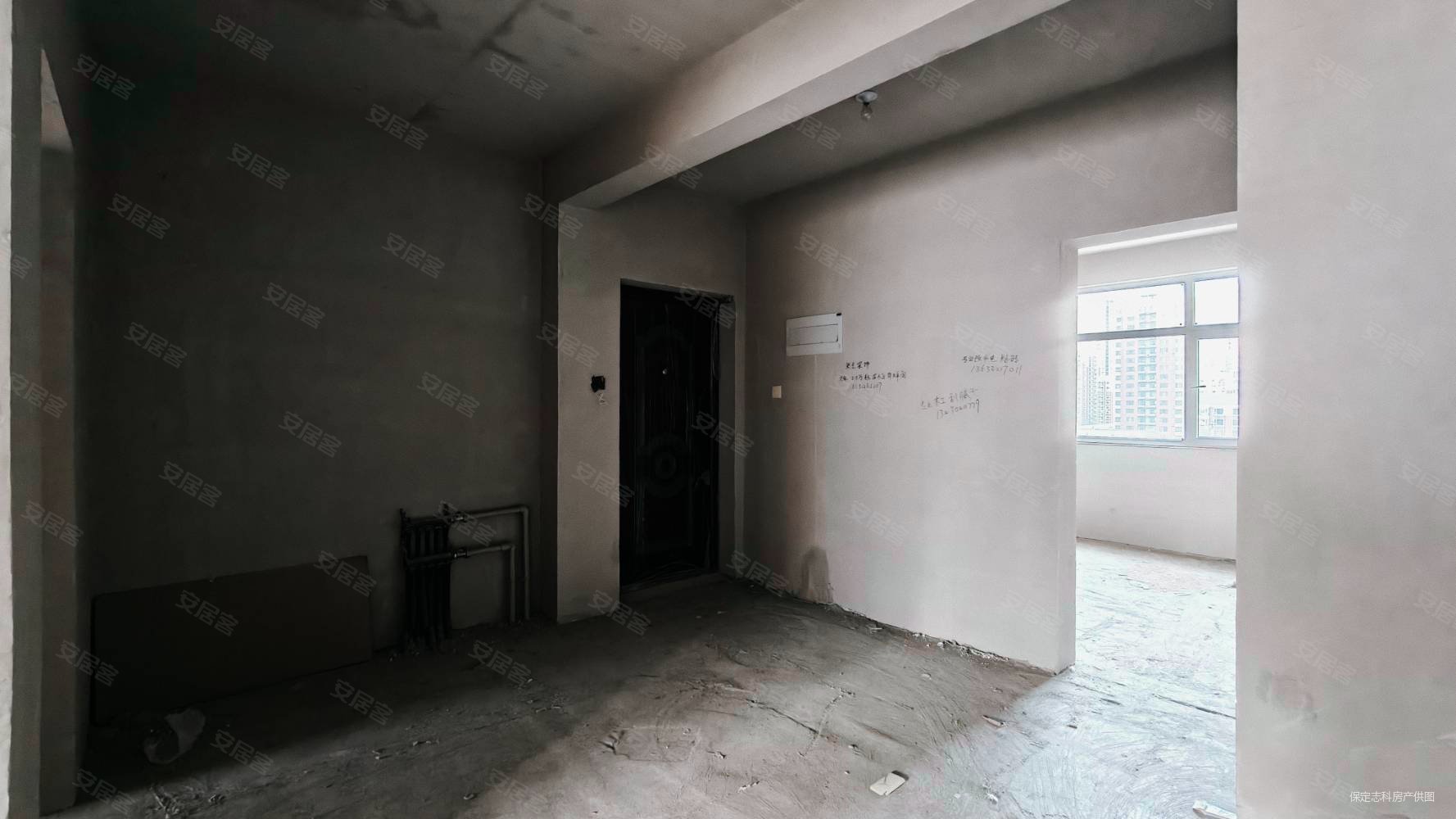 丽景华庭3室2厅2卫165㎡南北131万